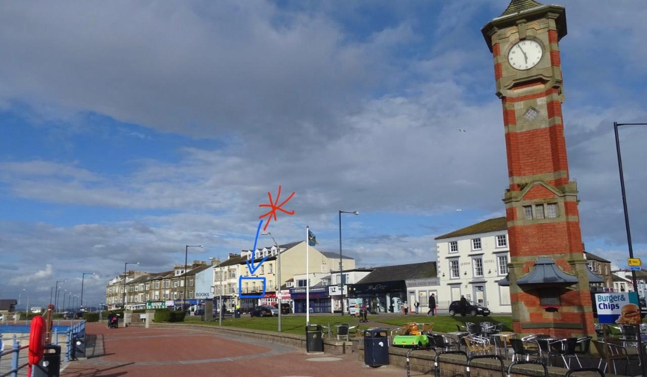 The Croston Balcony Apartment- Morecambe Central Promenade, Beach Front And Sea Views Eksteriør billede